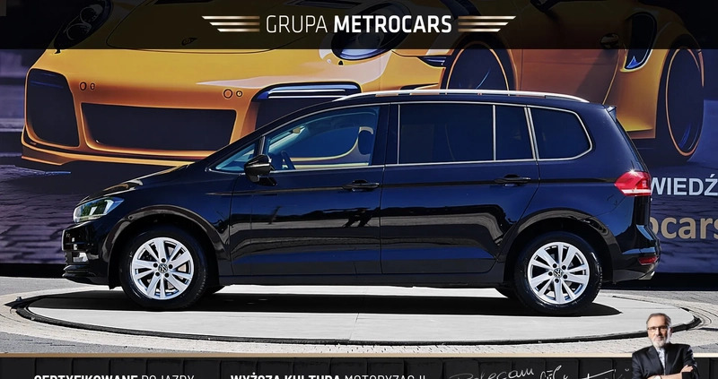 Volkswagen Touran cena 77900 przebieg: 169745, rok produkcji 2020 z Szczucin małe 529